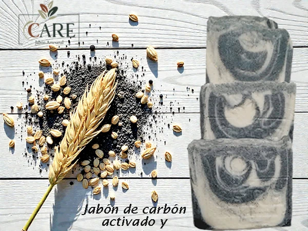 Jabón de carbón activado y avena