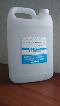 SANITIZANTE PARA SUPERFICIES DE 4 LITROS