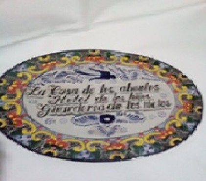 PLACA TALAVERA OVALADA DE 30CM X 40CM