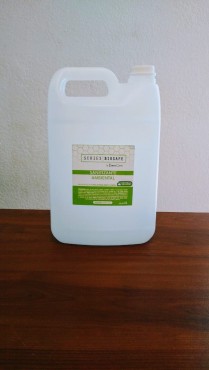 SANITIZANTE AMBIENTAL CONCENTRADO DE 4 LITROS