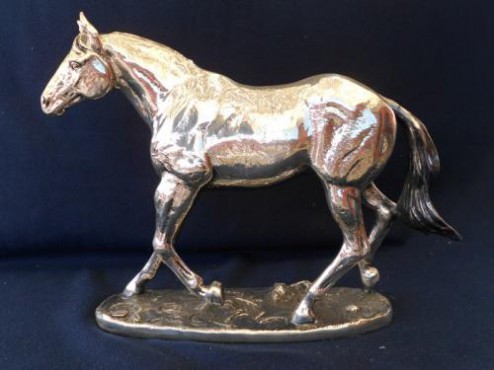 CABALLO LUCKY EN ARTESANÍAS DE PLATA.