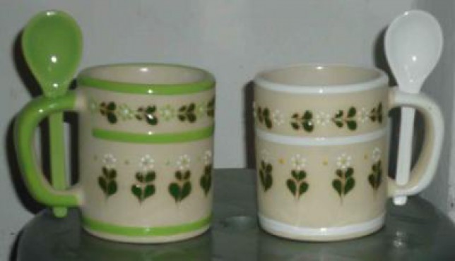 Taza con cuchara de cerámica alta temperatura
